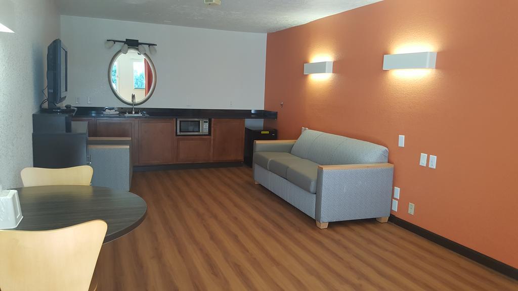 Motel 6-Columbus, Oh - Osu Εξωτερικό φωτογραφία