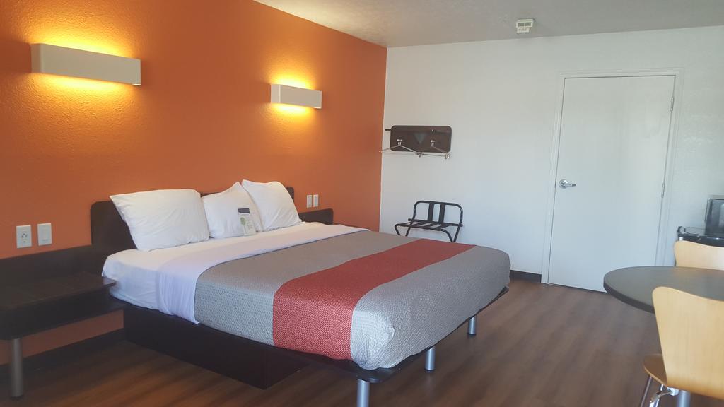 Motel 6-Columbus, Oh - Osu Εξωτερικό φωτογραφία