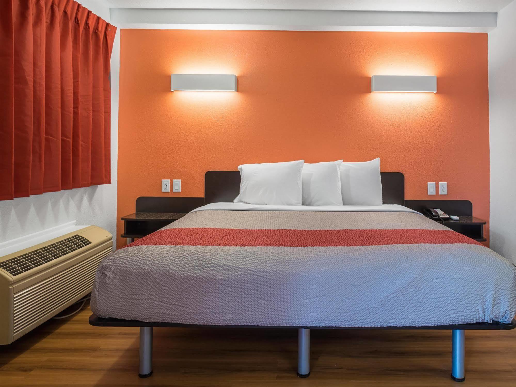 Motel 6-Columbus, Oh - Osu Εξωτερικό φωτογραφία